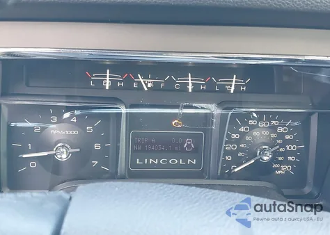 2014 Lincoln Navigator из США, поврежденный, VIN 5LMJJ2J50EEL08280